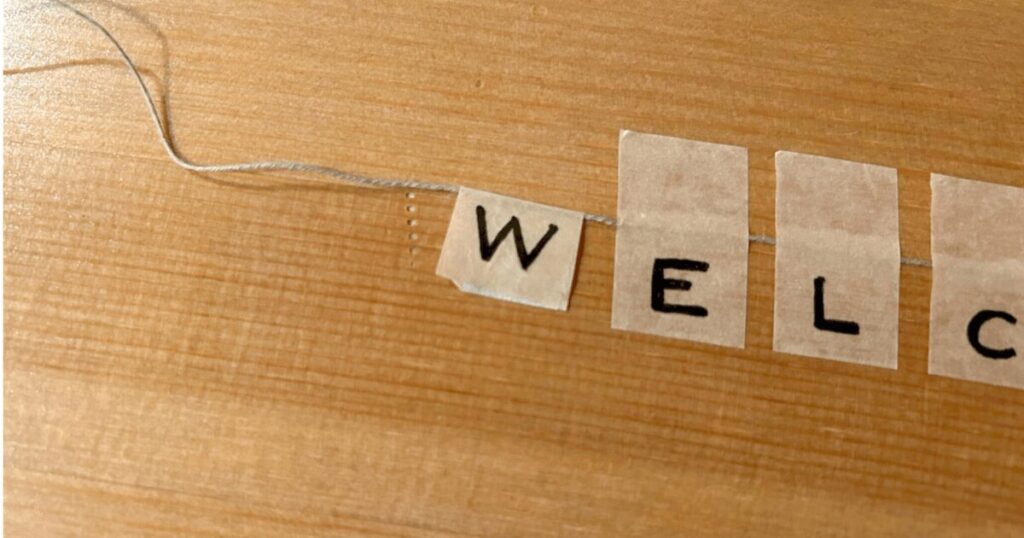 ガーランド風ジェンダーリビールケーキトッパーの作り方_工程4