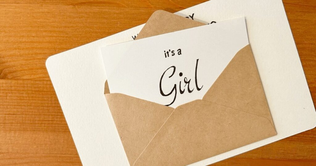 記念に残るジェンダーリビール食べ物以外アイディア